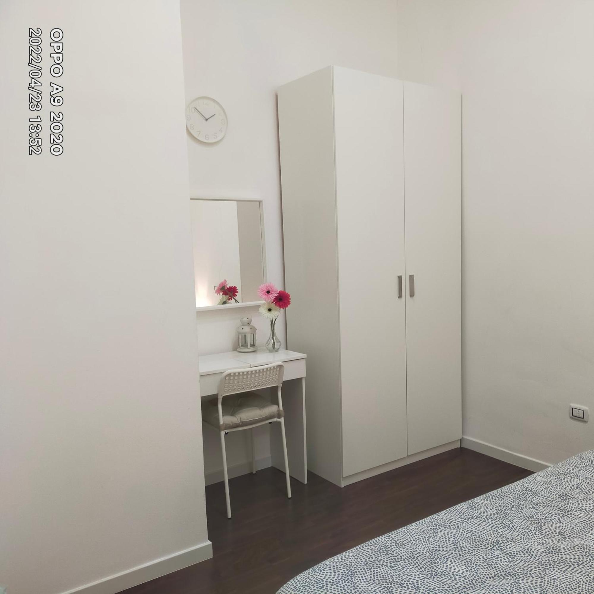 Appartamento Family House Piazza Carita' Napoli