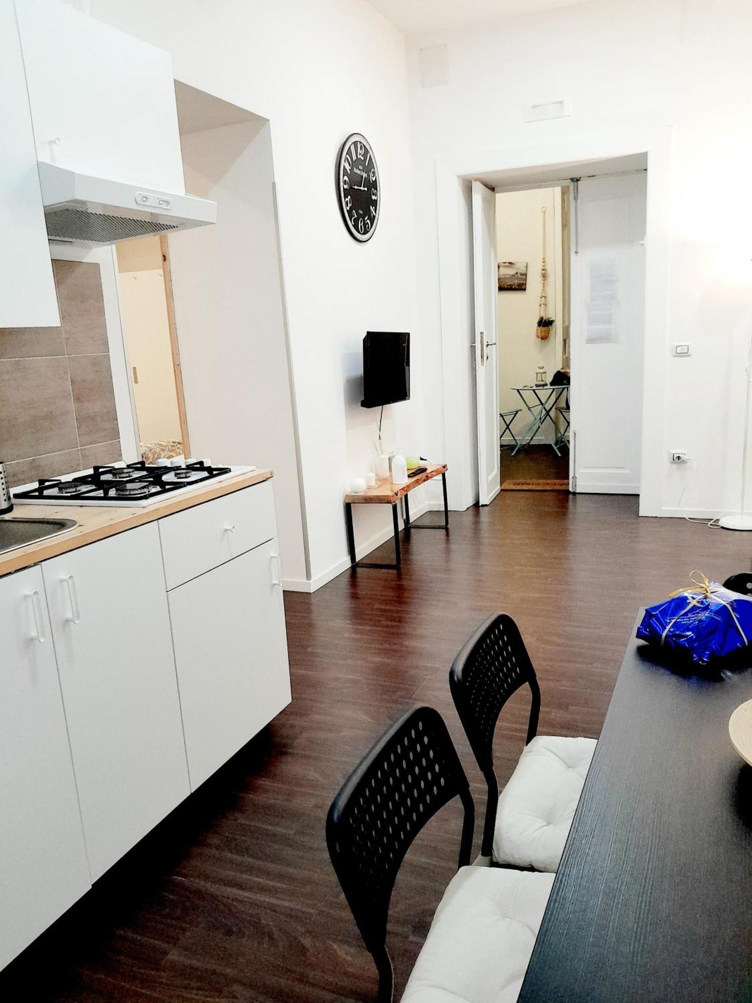 Appartamento Family House Piazza Carita'